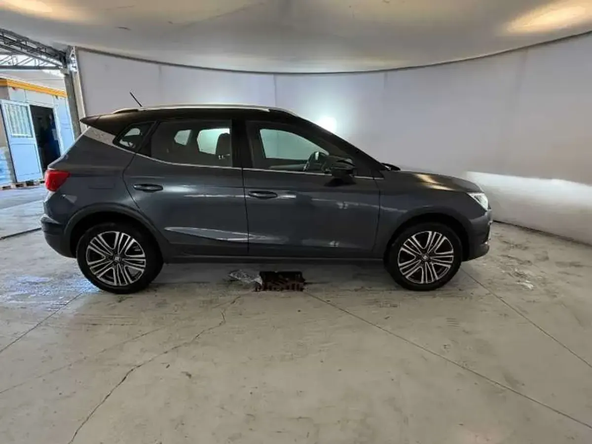 Usata Seat Arona XCELLENCE 116 CV (85 kW) 2019 Grigio amazonite SUV