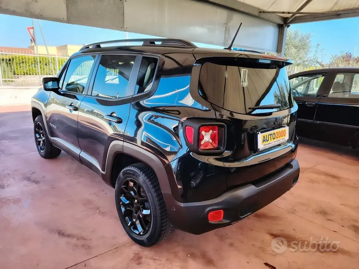 Usata Jeep Renegade Limited 140 CV (102 kW) 2016 Nero SUV