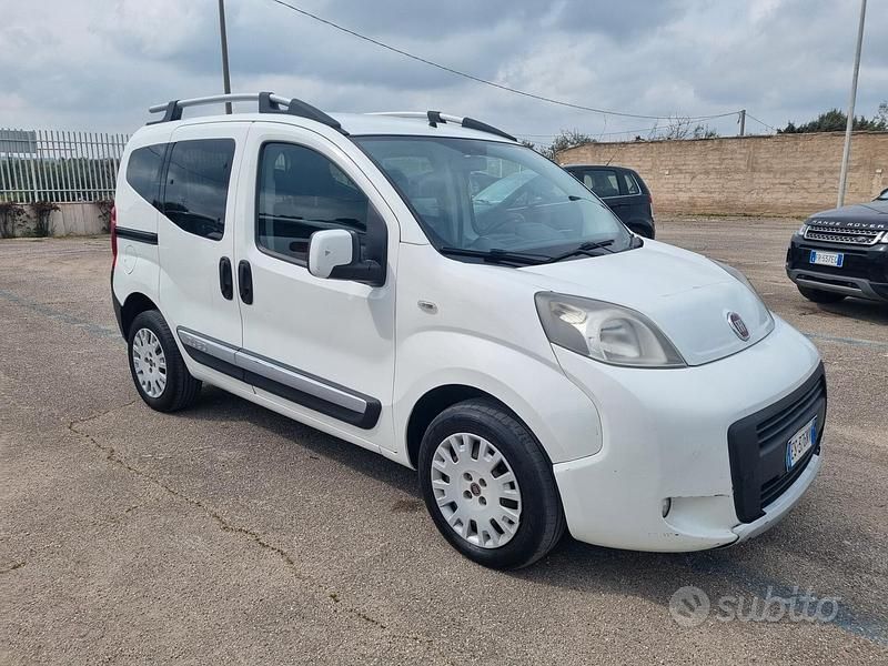 Usata Fiat Qubo Trekking 75 CV (55 kW) 2013 Bianco Monovolume