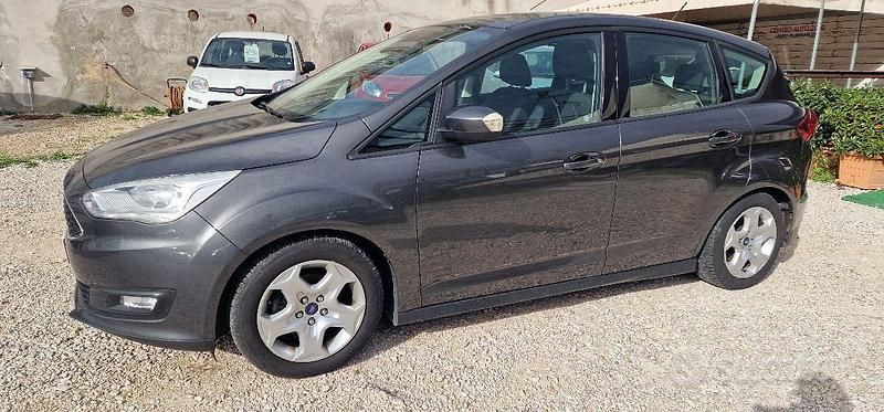 Usata Ford C-MAX Titanium 120 CV (88 kW) 2018 Grigio Monovolume