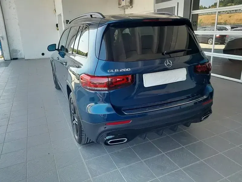 Usata Mercedes GLB200 Premium 163 CV (119 kW) 2021 Blu SUV