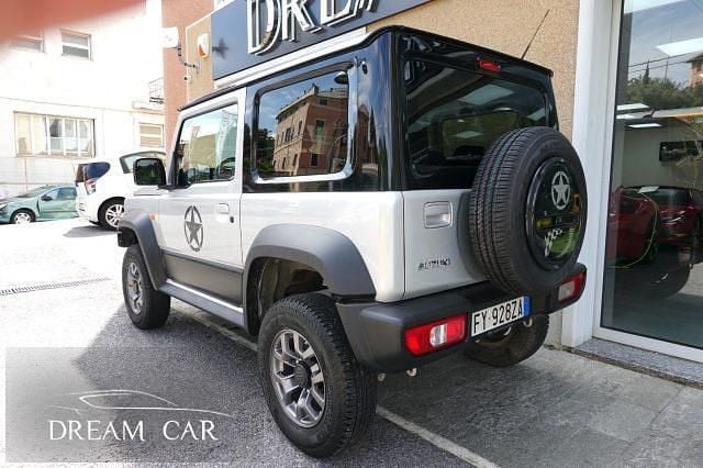 Usata Suzuki Jimny 102 CV (75 kW) 2020 Argento metallizzato SUV