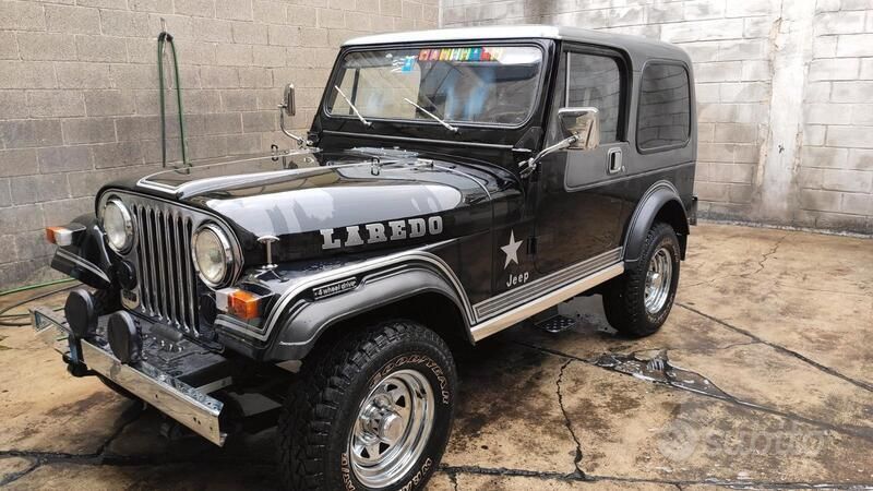 Usata Jeep CJ Laredo 121 CV (88 kW) 1981 Nero SUV