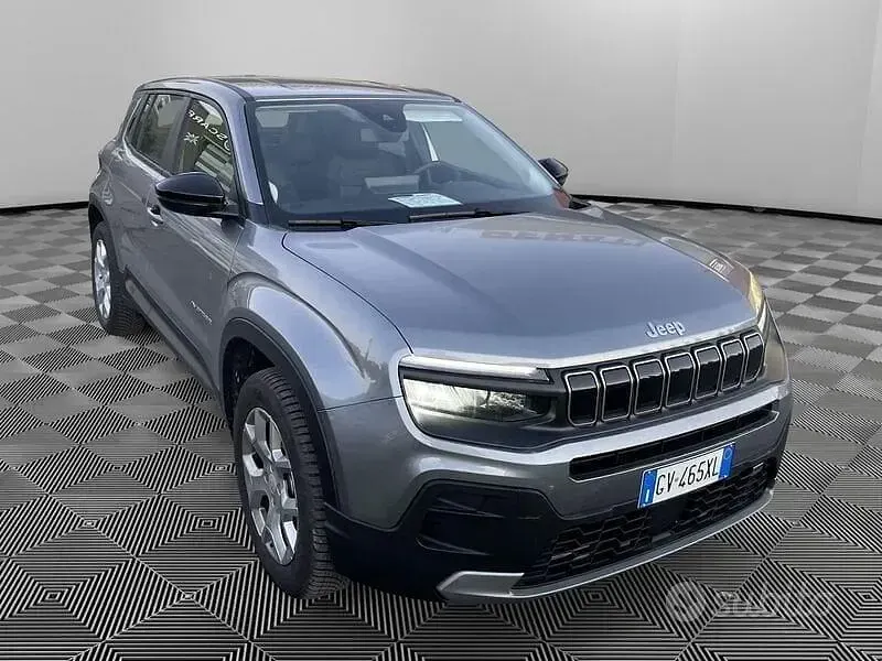 Usata Jeep Avenger Altitude 101 CV (74 kW) 2024 Grigio SUV