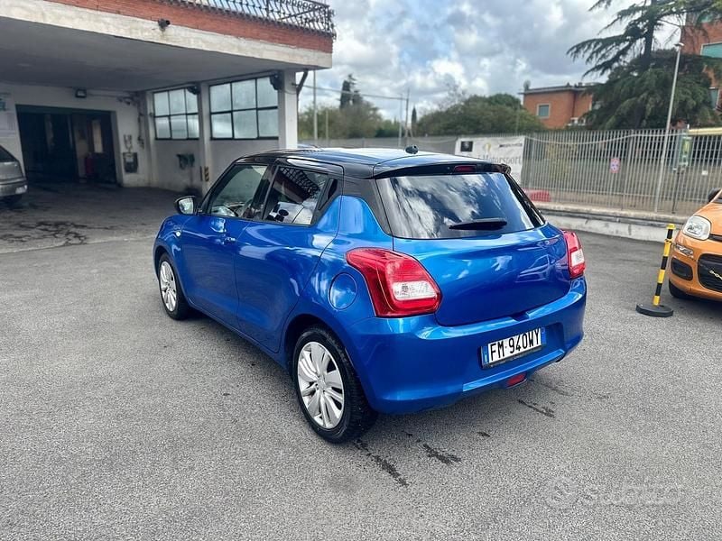 Usata Suzuki Swift Cool 111 CV (81 kW) 2018 Blu Berlina