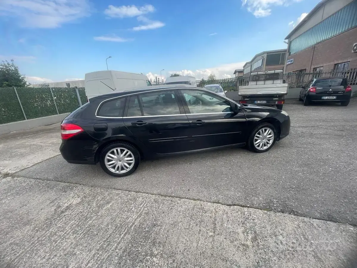 Usata Renault Laguna III Initiale 150 CV (110 kW) 2008 Nero Station wagon