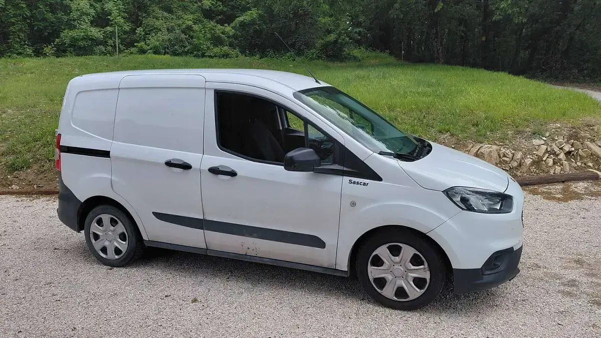 Usata Ford Transit Trend 75 CV (55 kW) 2023 Bianco Furgone