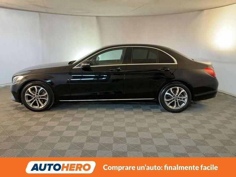 Usata Mercedes C220 170 CV (125 kW) 2019 Nero Berlina