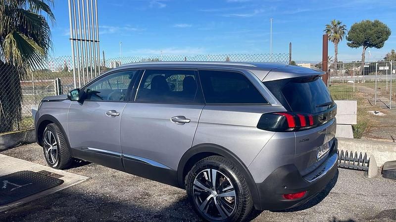 Usata Peugeot 5008 Allure 131 CV (96 kW) 2020 SUV