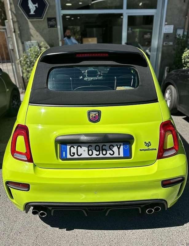 Usata Abarth 595 Competizione 179 CV (131 kW) 2021 Verde Cabrio