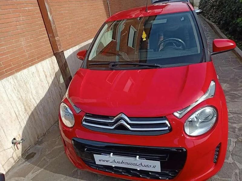 Usata Citroën C1 Shine 72 CV (52 kW) 2021 Rosso Utilitaria