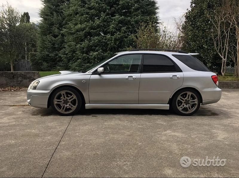 Usata Subaru Impreza 2005 Grigio Station wagon