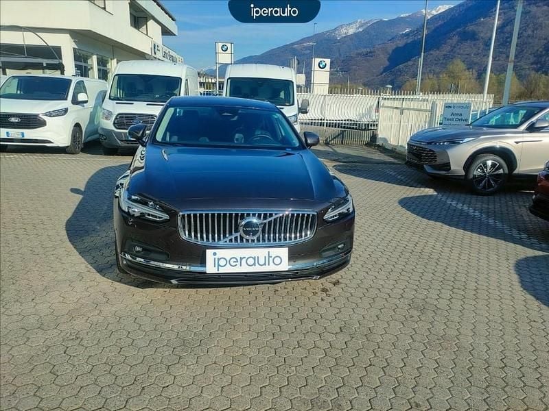 Usata Volvo S90 Plus 235 CV (172 kW) 2025 Grigio Berlina