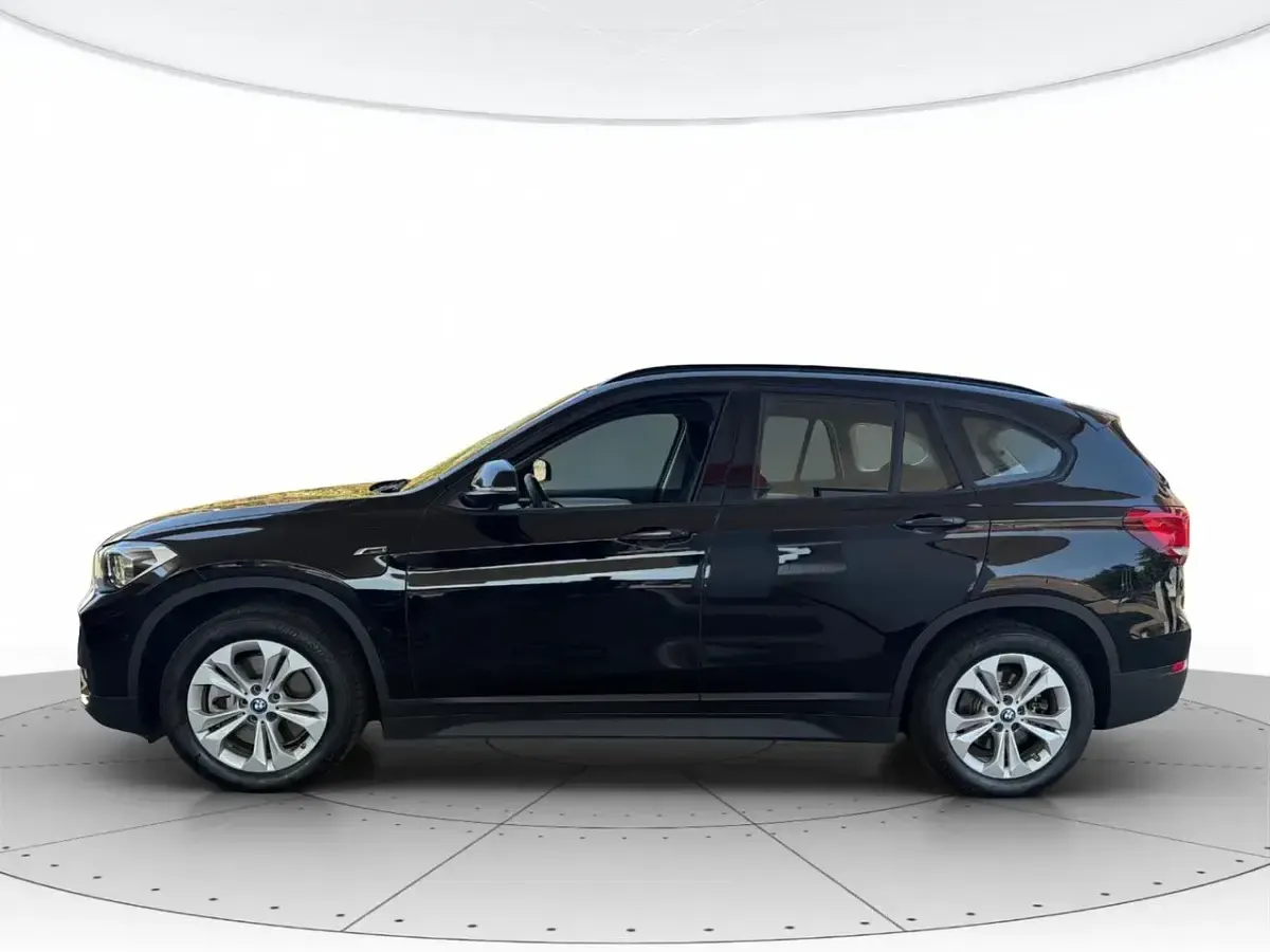 Usata BMW X1 Advantage 125 CV (91 kW) 2022 Nero SUV