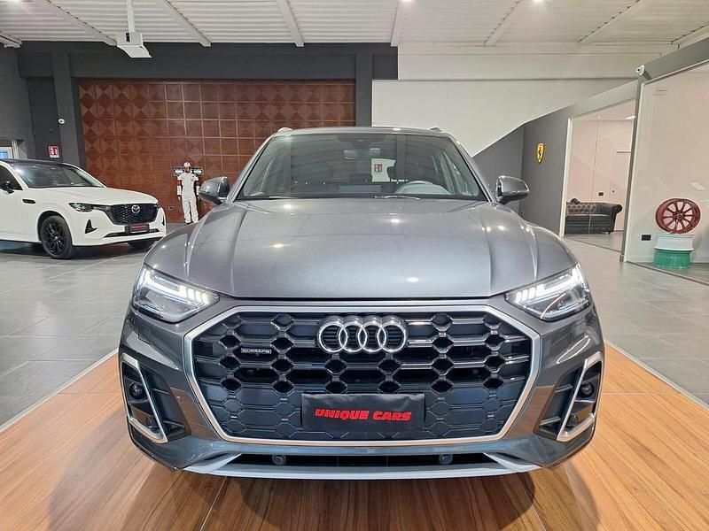 Usata Audi Q5 Ambiente 203 CV (149 kW) 2024 Grigio SUV