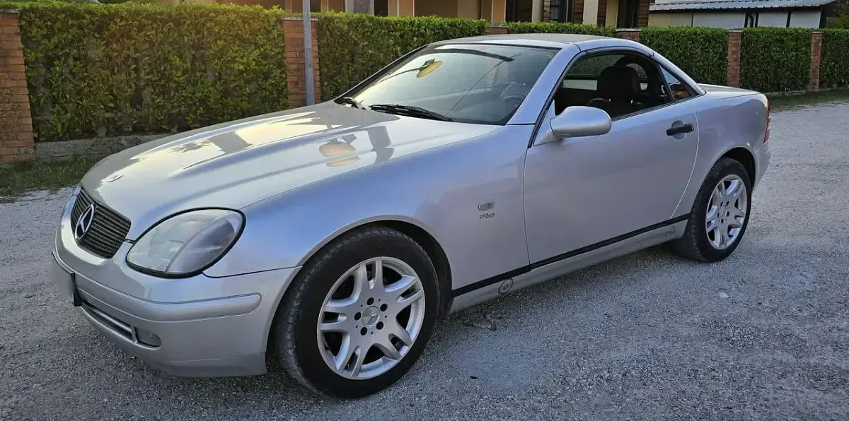Usata Mercedes SLK200 136 CV (100 kW) 1997 Cabrio