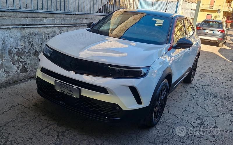 Bianco Usata 2022 Opel Mokka GS Line SUV | 15.600 € (Ottimo prezzo) - Immagine 1/4