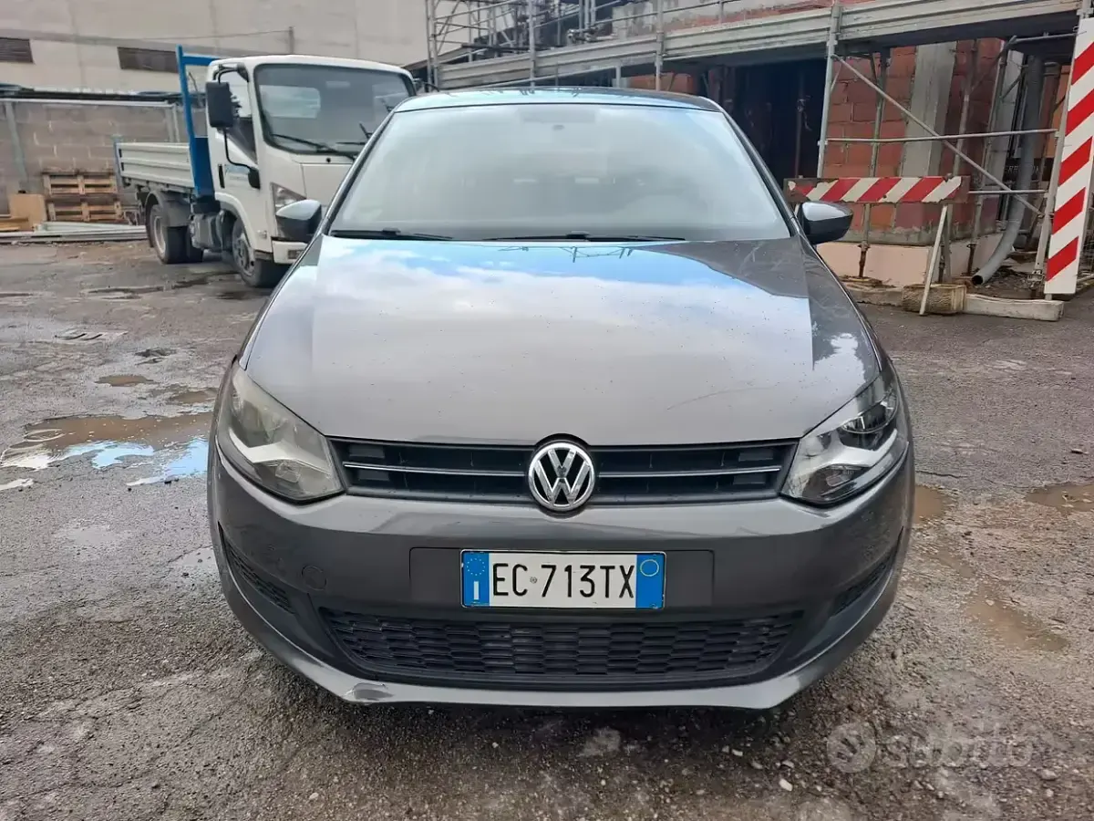 Occasion VW Polo 69 ch (50 kW) 2010 Gris Citadine