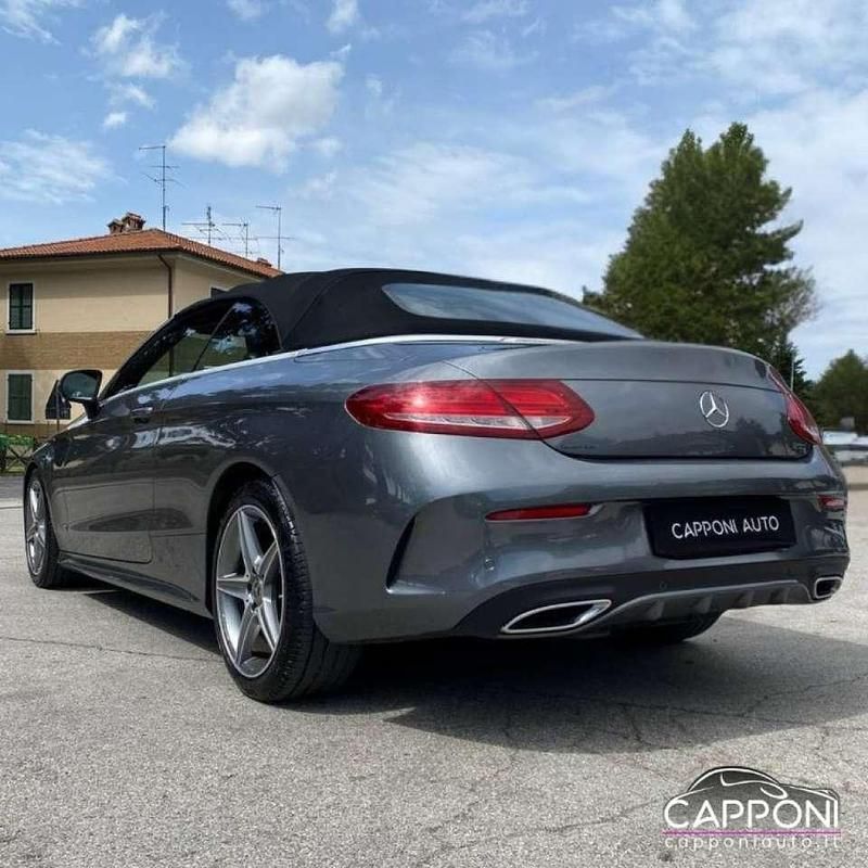 Usata Mercedes C220 AMG 170 CV (125 kW) 2017 Grigio scuro Coupé