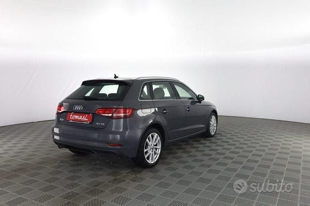 Usata Audi A3 Business 150 CV (110 kW) 2018 Grigio Berlina