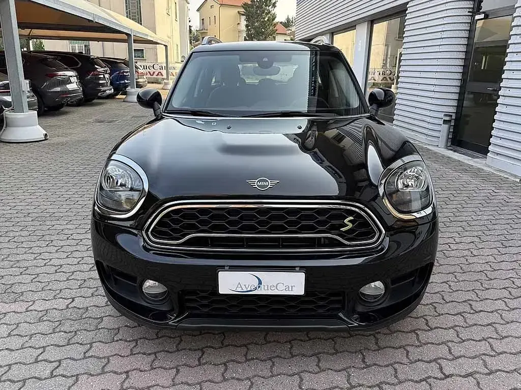 Usata Mini Cooper Countryman 136 CV (100 kW) 2018 Nero / metallizzato SUV