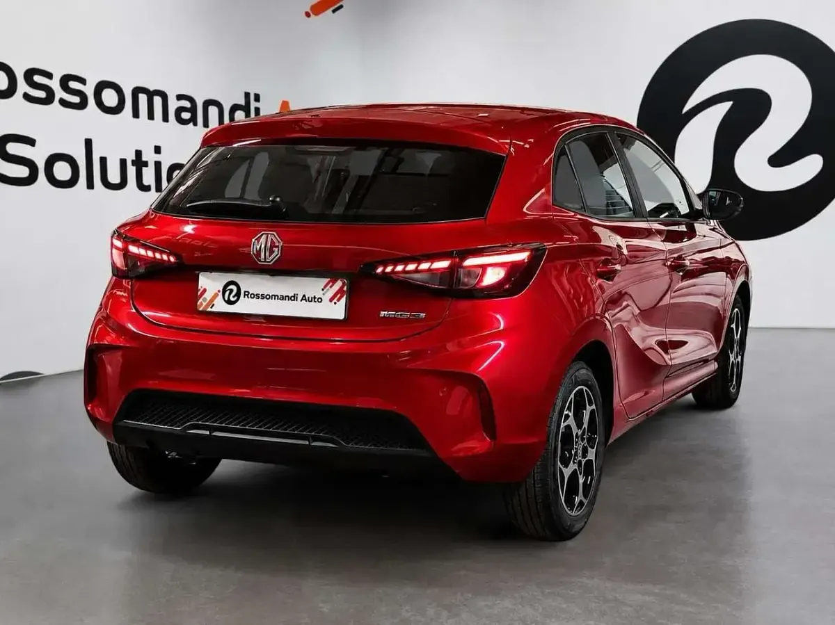 Nuova MG MG3 Comfort 194 CV (142 kW) 2025 Blu/azzurro Utilitaria
