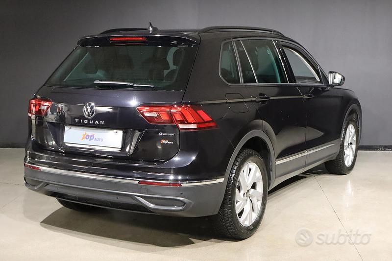 Gebraucht VW Tiguan 150 PS (110 kW) 2021 Schwarz SUV