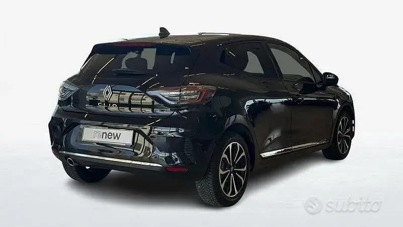 Usata Renault Clio V Techno 91 CV (66 kW) 2025 Berlina