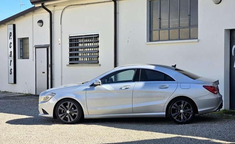 Usata Mercedes CLA180 109 CV (80 kW) 2015 Argento Berlina