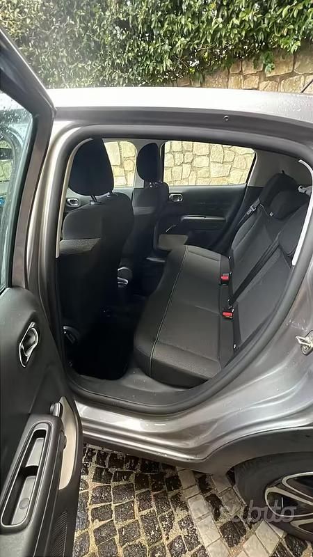 Occasion Citroën C3 83 ch (61 kW) 2023 Gris Citadine