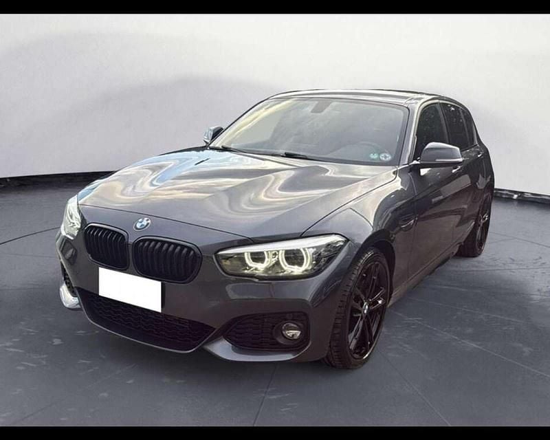 Grigio Usata 2019 BMW 120 M Sport Due volumi | 20.900 € (Ottimo prezzo) - Immagine 1/4