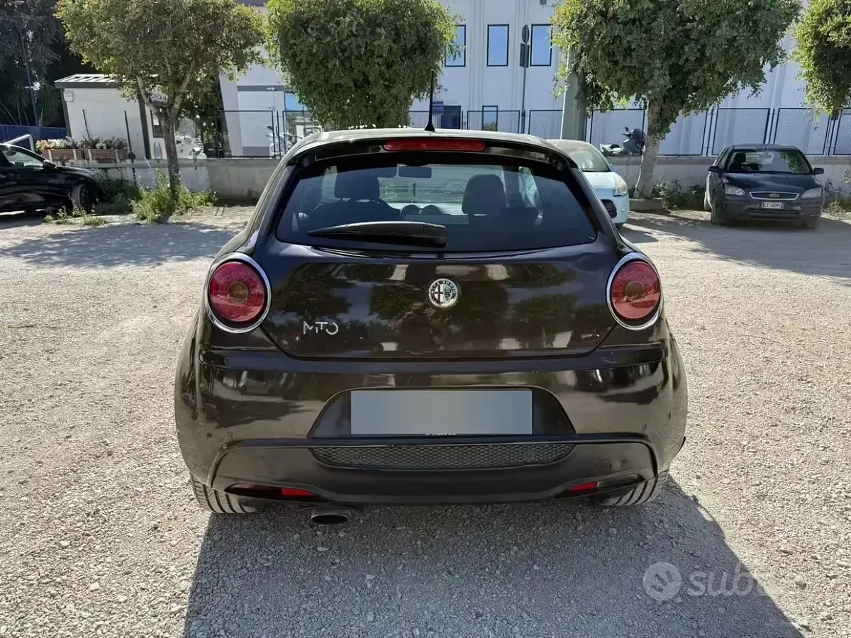 Usata Alfa Romeo MiTo 120 CV (88 kW) 2009 Nero Utilitaria