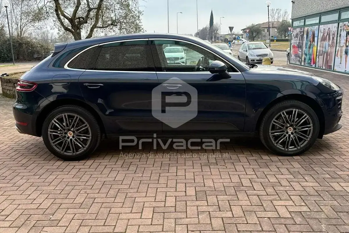 Używany Porsche Macan 250 KM (183 kW) 2015 Niebieski SUV