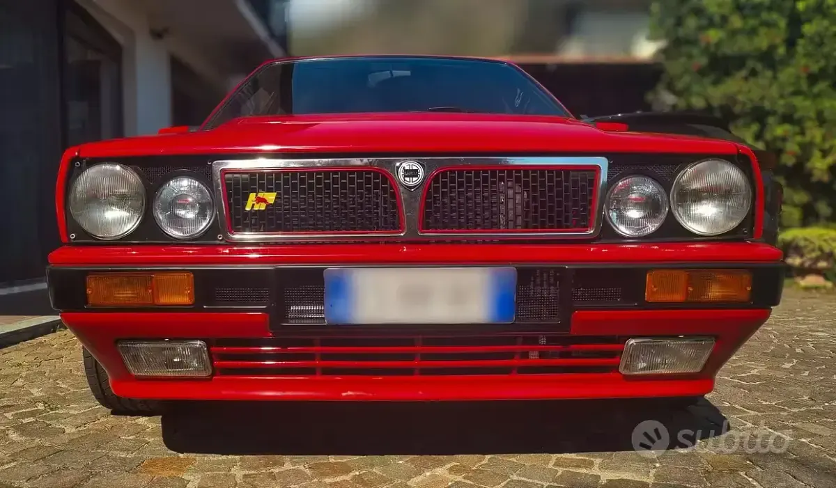 Usata Lancia Delta 200 CV (147 kW) 1989 Rosso Utilitaria