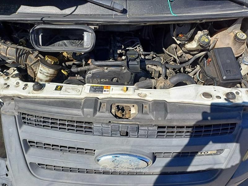 Usata Ford Transit 101 CV (74 kW) 2010 Berlina