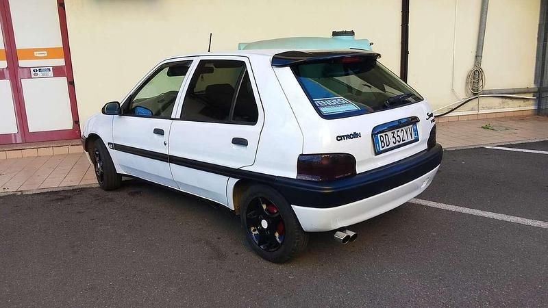 Usata Citroën Saxo Tonic 60 CV (44 kW) 1999 Utilitaria