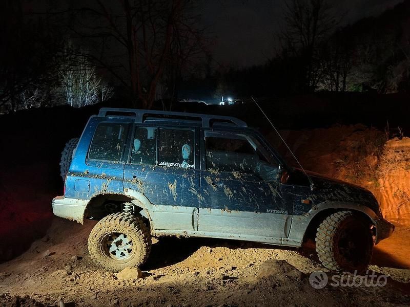 Blu Usata 1999 Suzuki Vitara SUV | 4400 € (Ottimo prezzo) - Immagine 1/3