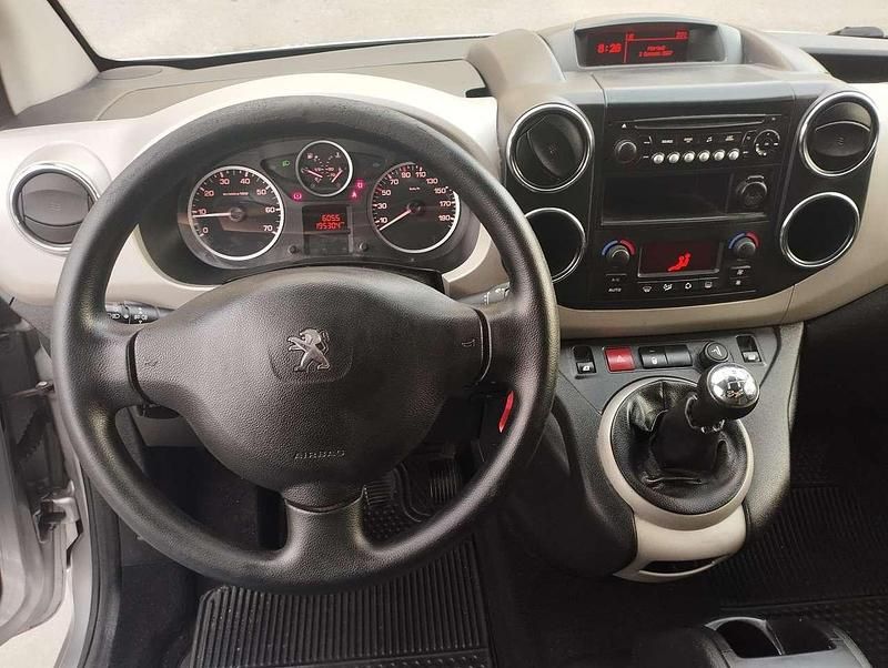 Usata Peugeot TePee Outdoor 114 CV (83 kW) 2015 Grigio Station wagon