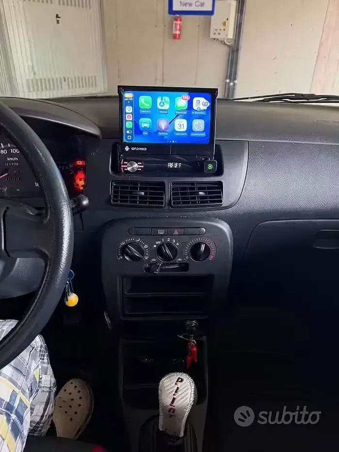 Usata Daihatsu Cuore 58 CV (42 kW) 2004 Rosso Utilitaria