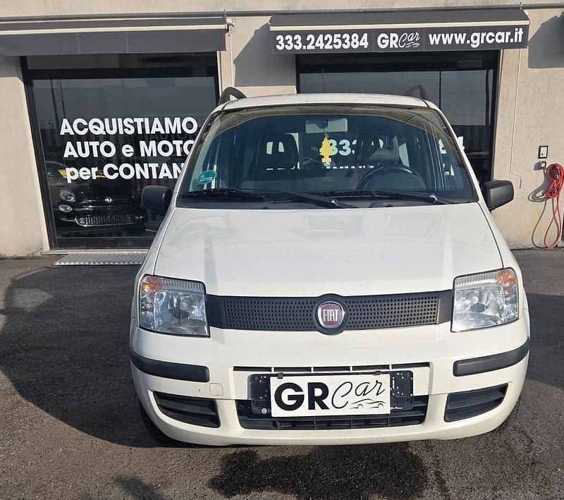 Usata Fiat Panda Active 54 CV (39 kW) 2009 Bianco Berlina