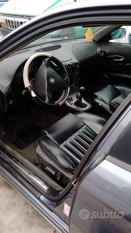 Usata Alfa Romeo 166 1998 Grigio Berlina