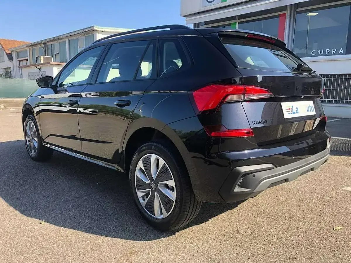 Nuova Skoda Kamiq 95 CV (69 kW) 2026 Nero SUV