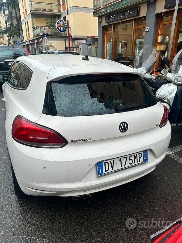Usata VW Scirocco 2010 Bianco Coupé