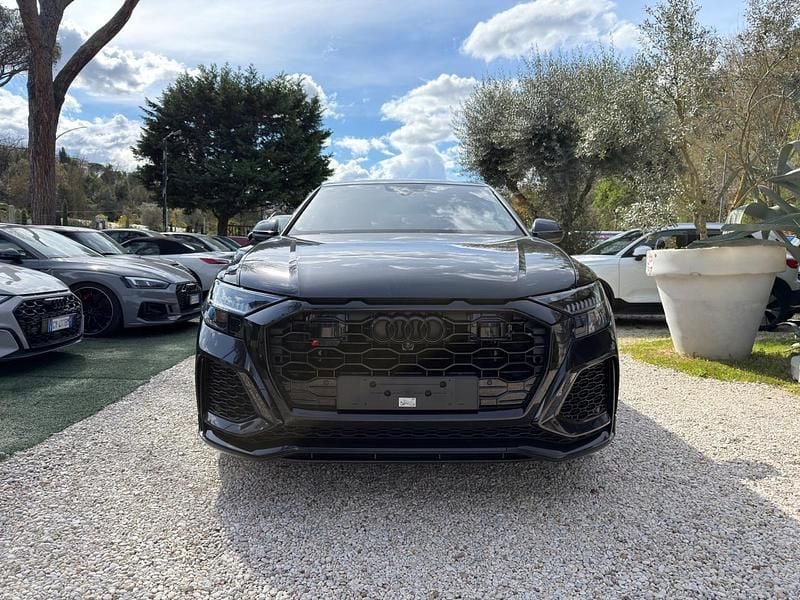 Usata Audi Q8 599 CV (440 kW) 2022 Nero SUV