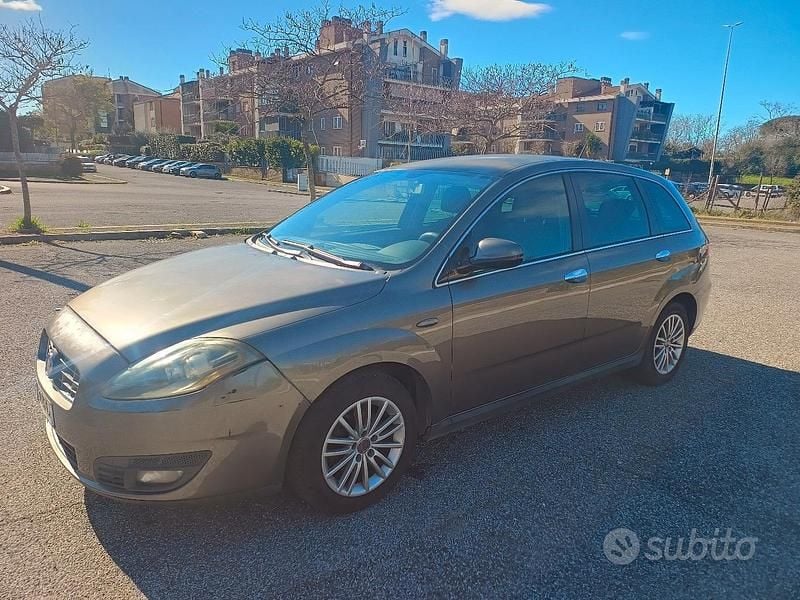 Usata Fiat Croma Dynamic 120 CV (88 kW) 2008 Station wagon