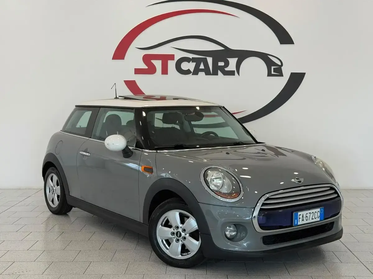 Usata Mini One D 116 CV (85 kW) 2015 Grigio Utilitaria