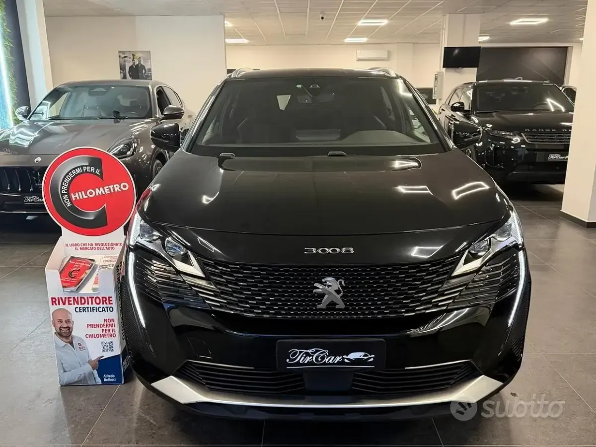 Usata Peugeot 3008 Allure 131 CV (96 kW) 2022 Nero SUV