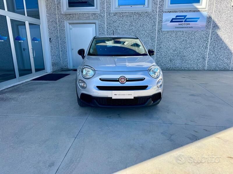 Usata 2022 Fiat 500X Club SUV | 15.400 € (Buon prezzo) - Immagine 1/4