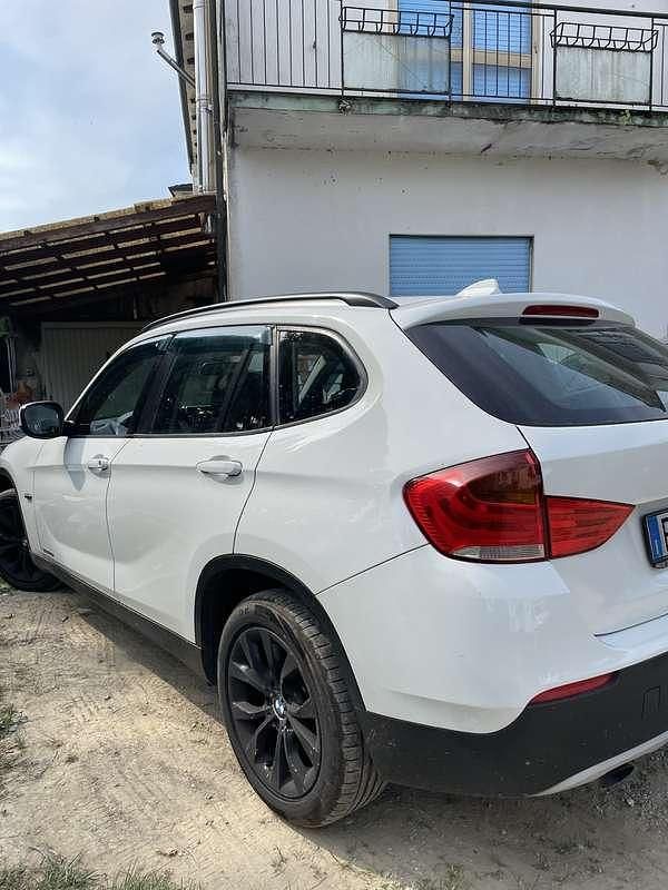 Brugt BMW X1 177 HK (130 kW) 2010 Hvid SUV