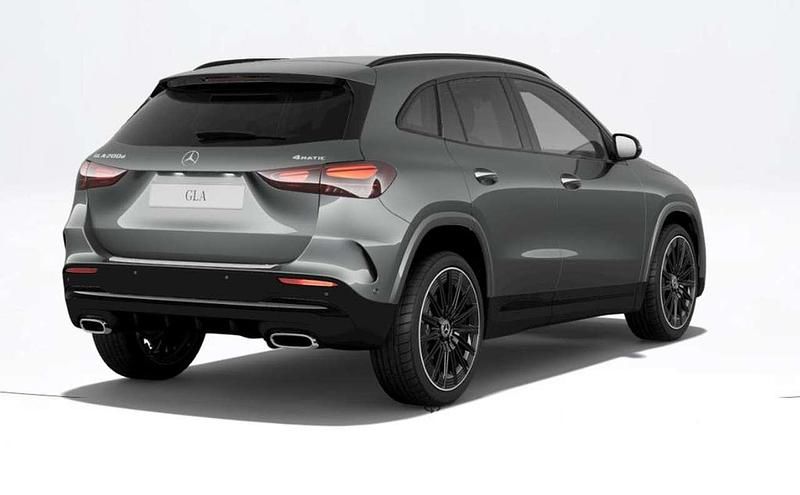 Nuova Mercedes GLA200 Advanced Plus 150 CV (110 kW) 2026 Grigio montagna SUV
